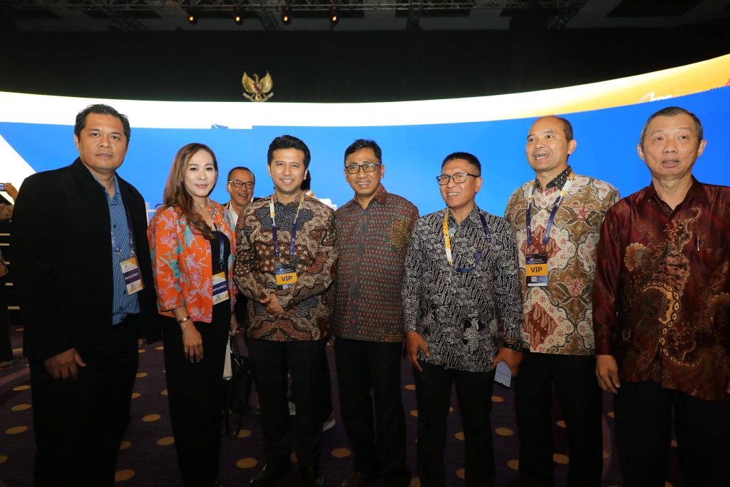 Baca Juga : Wagub Emil Dorong Pemda Perkuat Kerjasama Antar Daerah dan Internasional