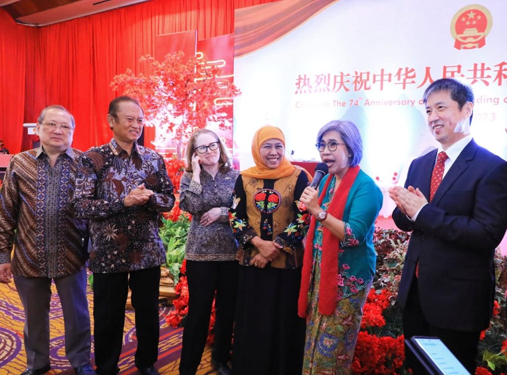 74 tahun berdirinya RRT