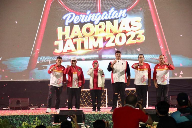 Peringatan Haornas Jatim Tahun 2023, Gubernur Khofifah: Wujudkan  Atlet Berprestasi yang Berkarakter Unggul dan Berkelas Dunia
