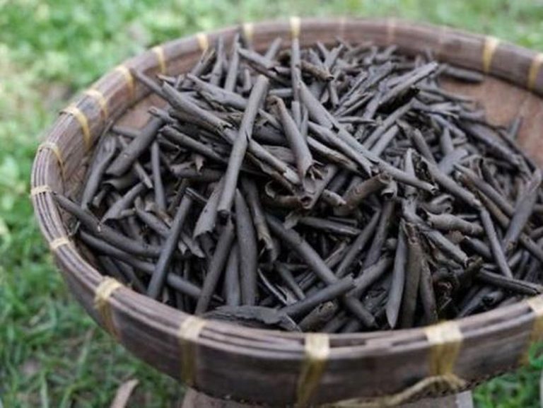 Mengenal Ampo, Camilan Khas Tuban Berbahan Tanah Liat