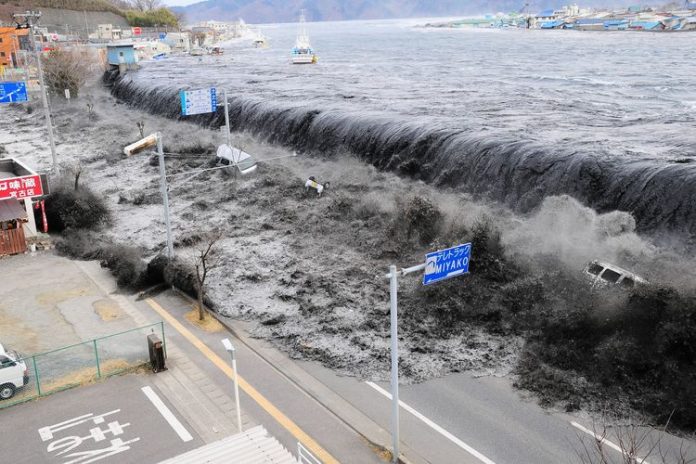 Jepang Peringatan Tsunami