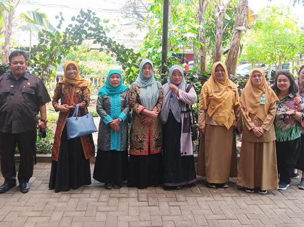 DPRD Jawa Timur Tolak Wacana Penutupan Balai Materia Medica