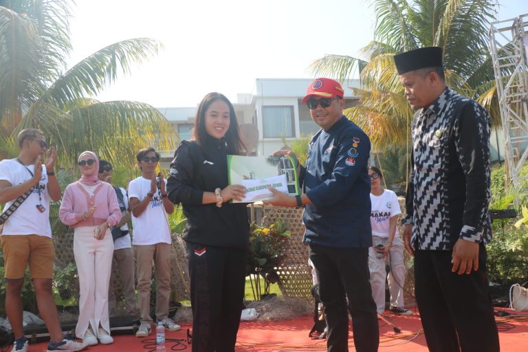 Atlet Sepak Takraw Jepara Peraih Perunggu Asian Games Terima Bonus dari Pemkab