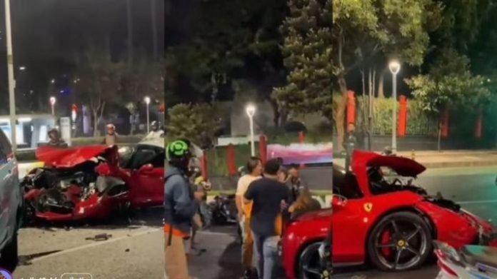 Ferrari Tabrak Lima Kendaraan di Senayan