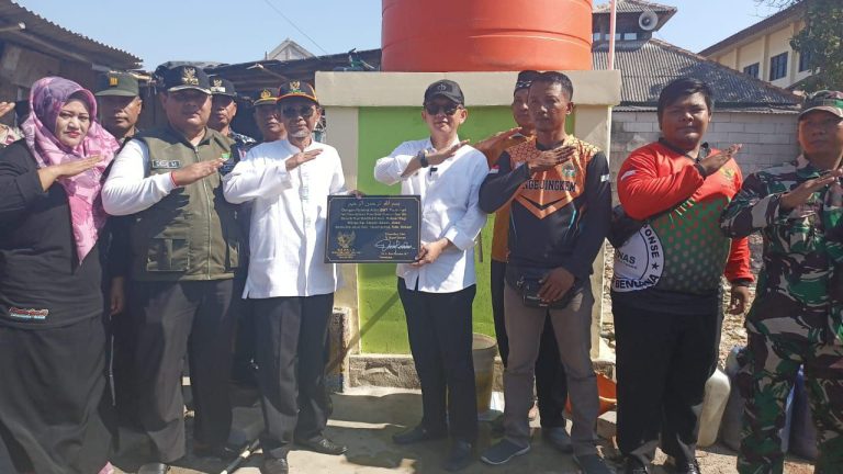 Pj Bupati Bekasi Resmikan Sumur Satelit dari Baznas
