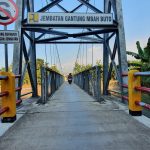 558 Jembatan Gantung