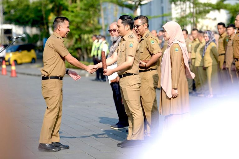 penghargaan motivasi akselerasi