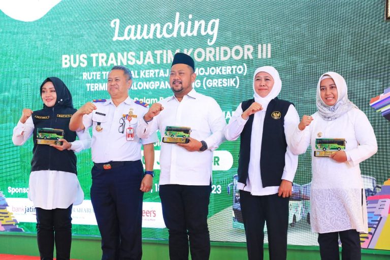 Resmikan Trans Jatim Koridor III, Gubernur Khofifah Optimis Wujudkan Transportasi Publik Aman dan Nyaman