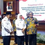 Gubernur Khofifah Beri Penghargaan Kepada 525 Pendonor Darah Sukarela 75 Kali.