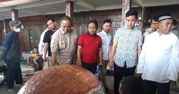 gibran tembaga tumang