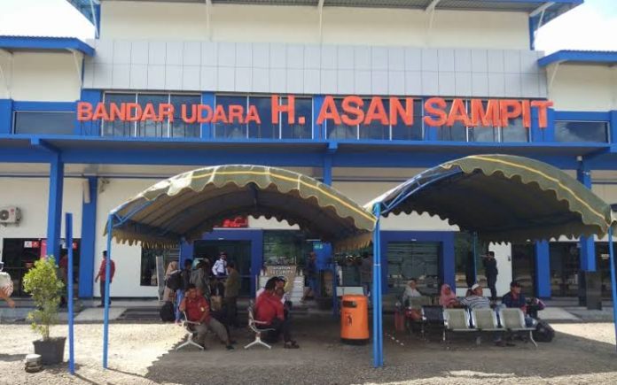 Penerbangan Sampit-Surabaya