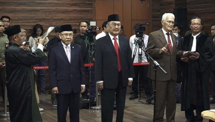 Ketua MK Anwar Usman Lantik Tiga Anggota