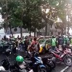 Massa Ojol dan Debt Collector Nyaris Bentrok di Jalanan Bandung.