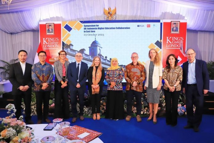 King's College London