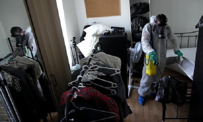 Paris Diserang Wabah Kutu Busuk