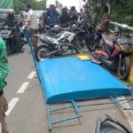 Satpol PP Tabrak Ojol Sampai Terpental dari Flyover, Korban 1 Orang Meninggal dan 6 Luka-luka.