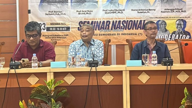 Seminar FISIP Unair Bahas Persepsi Pasang Surut Demokrasi Pemilihan Umum di Indonesia