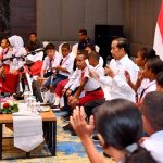 Saat Anak Papua Tanya Presiden Jokowi, Bangun Papua Mulai dari Mana.
