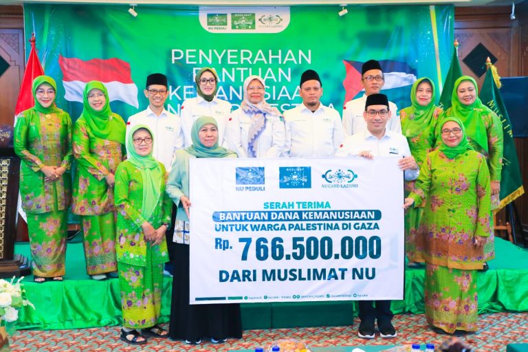 Muslimat NU Khofifah
