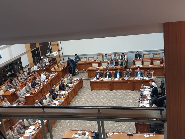 Komisi III Ingatkan Polri Harus Bersikap Netral dan Profesional di Pemilu 2024