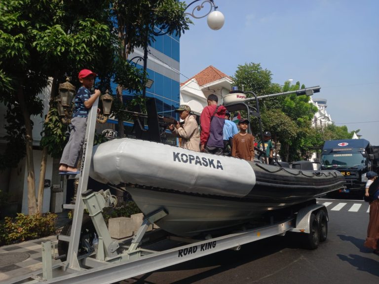 Pameran Armada Perang