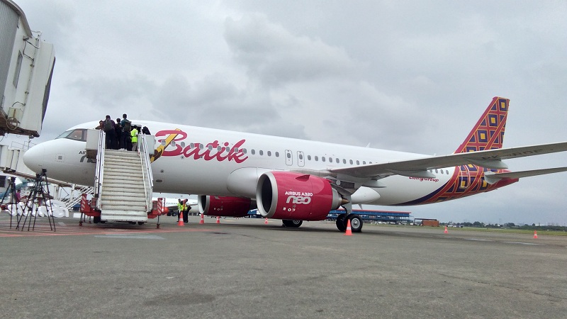 Maskapai Rute Adelaide