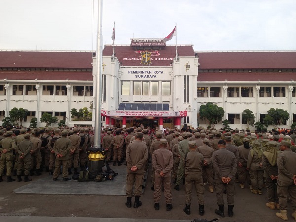 Wali Kota Surabaya Eri Cahyadi Akan Pecat ASN
