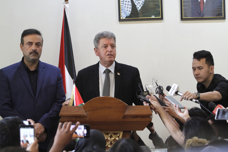 Israel Harus Diberi Sanksi