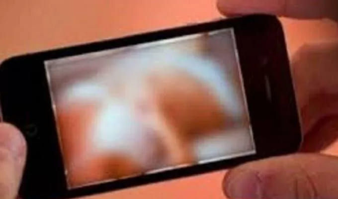 Video Syur Guru dan Murid Madrasah