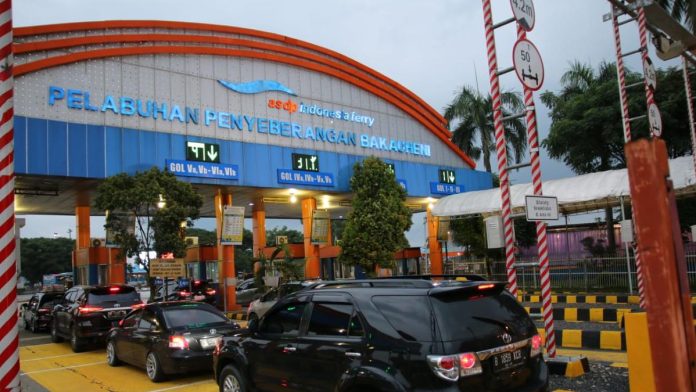 kendaraan Pelabuhan Bakauheni