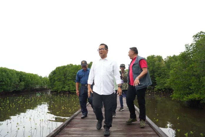 Wisata Lingkungan Bontang