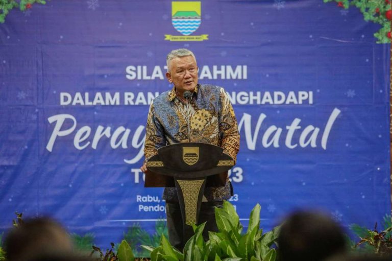 Pemkot Bandung Umat Nasrani