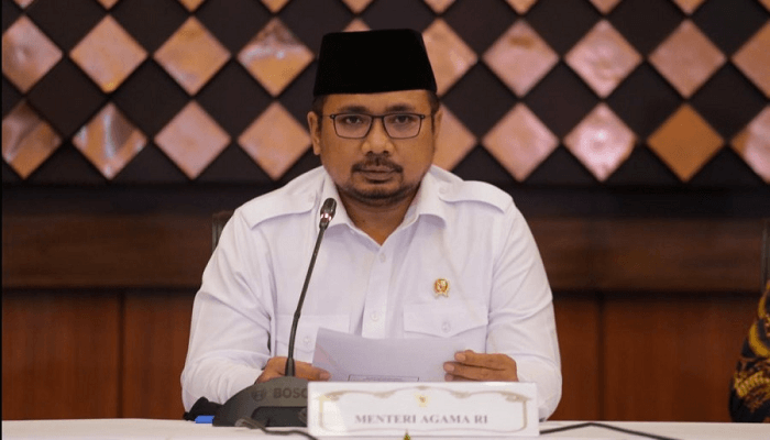 Agama Candaan Politik