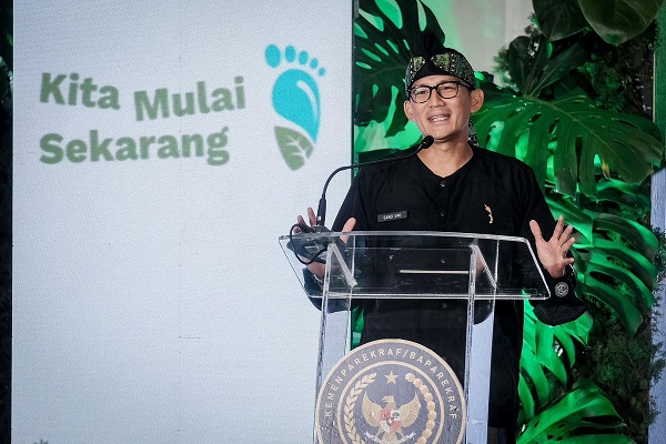 Sandiaga Berikan Bebas Visa