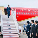 Presiden Jokowi Tiba di Jepang untuk Bertemu PM Kishida hingga Hadiri KTT AZEC