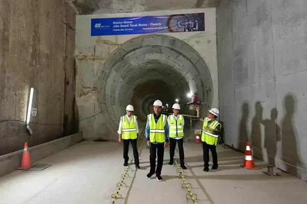 Presiden Jokowi Tinjau Progres Pembangunan MRT