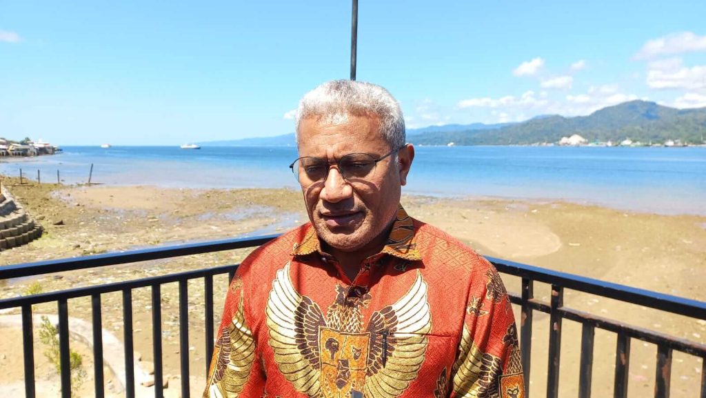 Irjen Marthinus Hukom