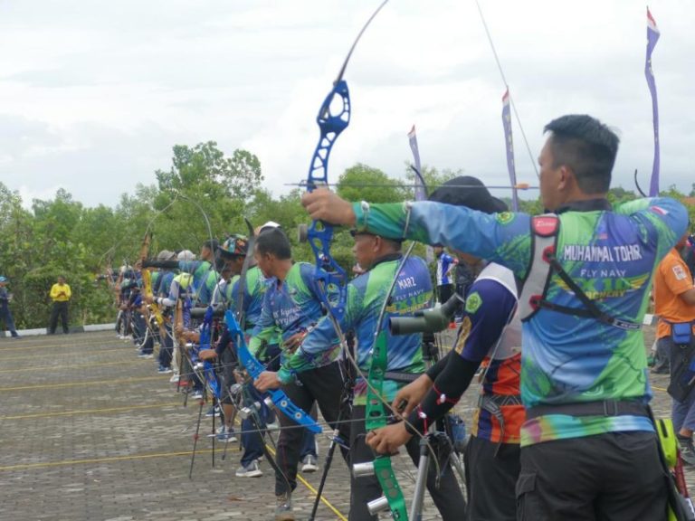 FRAC Puspenerbal Bawa Pulang 8 Medali dari Tanjungpinang Open Archery Competition 2023