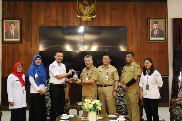 Temanggung Penghargaan UHC