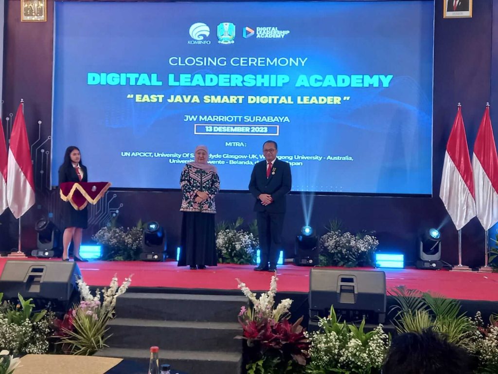 Lencana Smart Digital Leader
