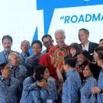 Ganjar Kenakan Baju Batik Naga di Acara Para Pengusaha, Ini Maknanya?