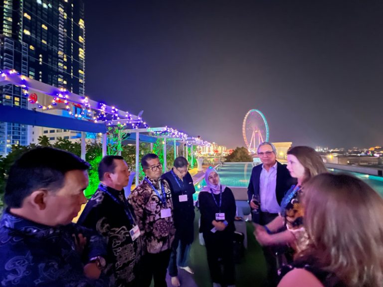 Pj Gubernur Kaltim Dubai