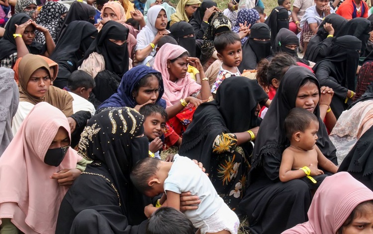 Menko PMK Buka Suara Terkait Pengungsi Rohingya Punya KTP Palsu