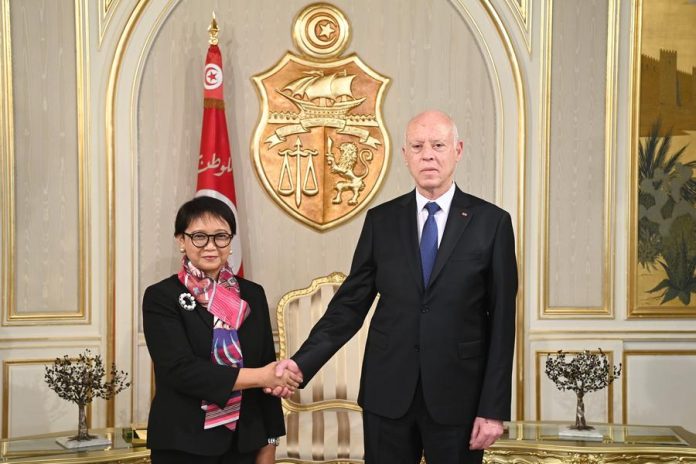Menlu Retno Menlu Tunisia