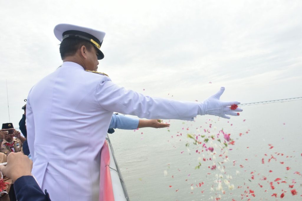 Hari Dharma Samudera