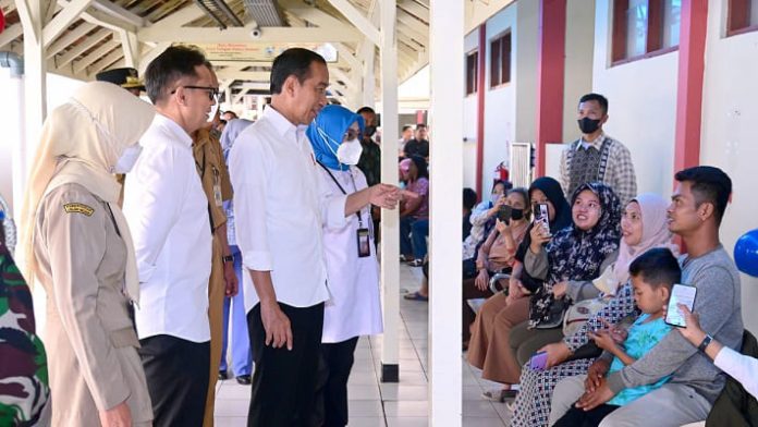 Presiden Jokowi Tinjau Pelayanan Kesehatan