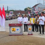 Presiden Jokowi Resmikan Pelaksanaan Inpres Jalan Daerah di Kabupaten Blora