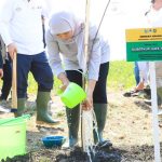 Khofifah sedekah oksigen