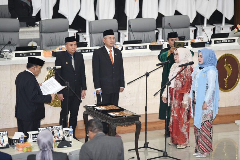 bey machmudin Rapat Paripurna