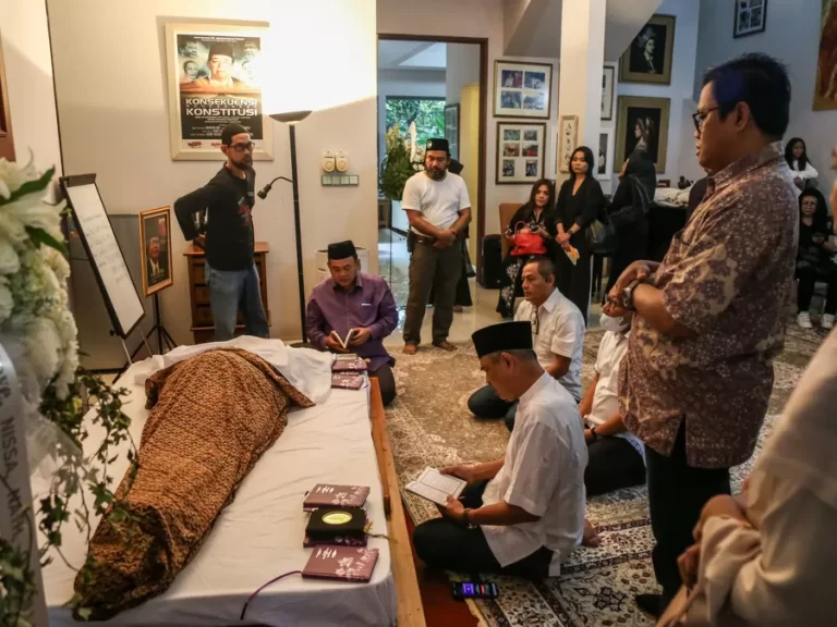 Rizal Ramli dimakamkan